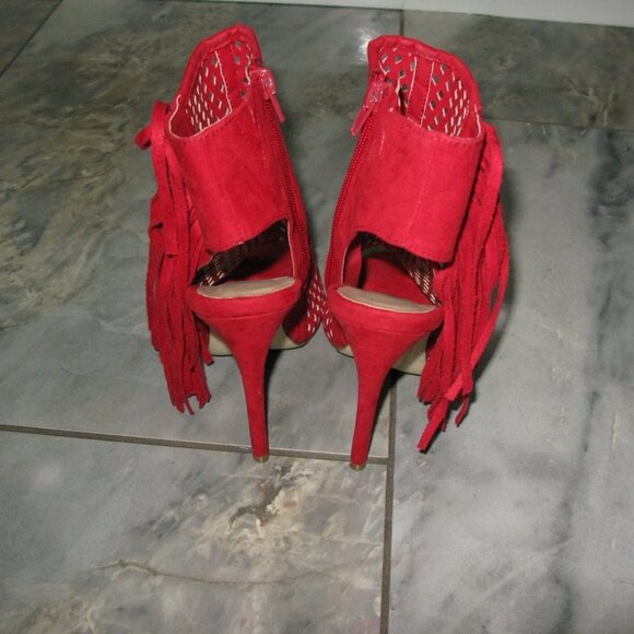 JUST Fab Red Faux Suede Fringe High Heel Open Toe Ankle Boots Size 7.5 - Picture 6 of 6